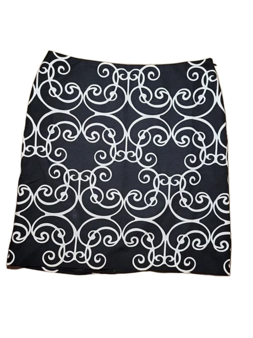 Ann Taylor Black Mini Skirt with Scroll Pattern Size 10 EUC